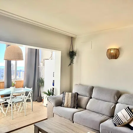 Cozy With Sea View & Pool 公寓 丰希罗拉